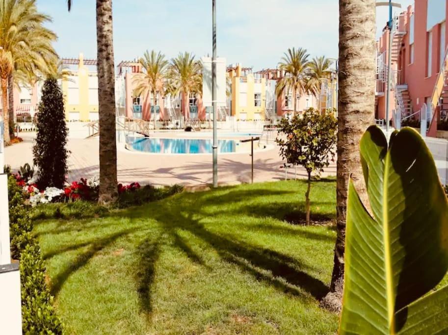 Apartamento En Vera Playa Laguna Beach Экстерьер фото